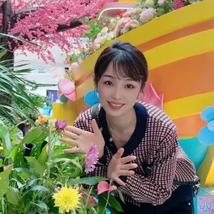 抖音锁子一家游海外